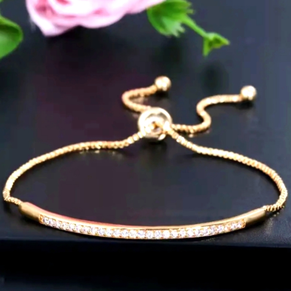 NIB- Crystal Pavé Bar Bracelet‎